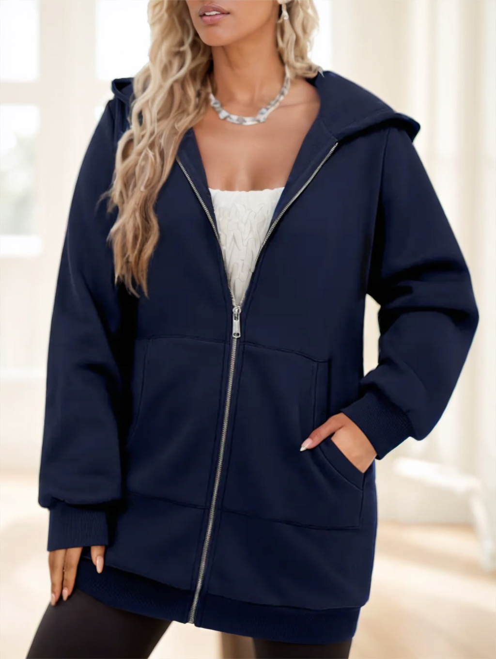 Hoodie Damen mit Kapuze und durchgehendem Reißverschluss | A&B - 4 - Annoboutique
