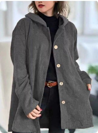 Lässige Damenjacke mit Kapuze und Knopfverschluss | A&B - 5 - Annoboutique