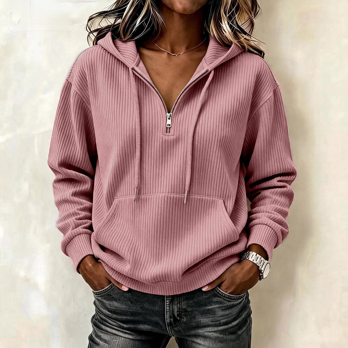 Hoodie Damen mit modernem Schnitt und praktischem Reißverschluss | A&B - 3 - Annoboutique