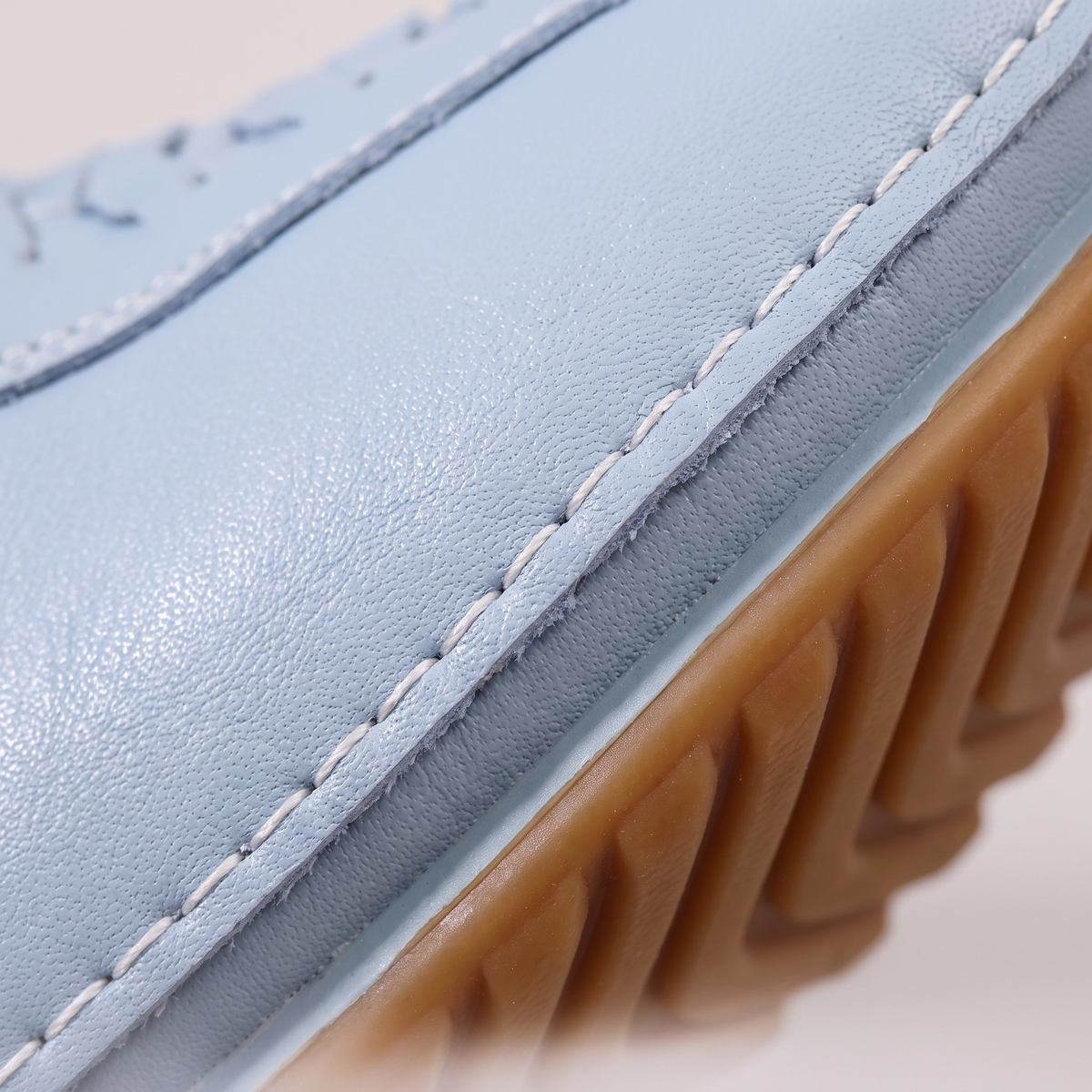 Damen Boots mit seitlichem Reißverschluss und kuscheligem Innenfutter | A&B - 3 - Annoboutique