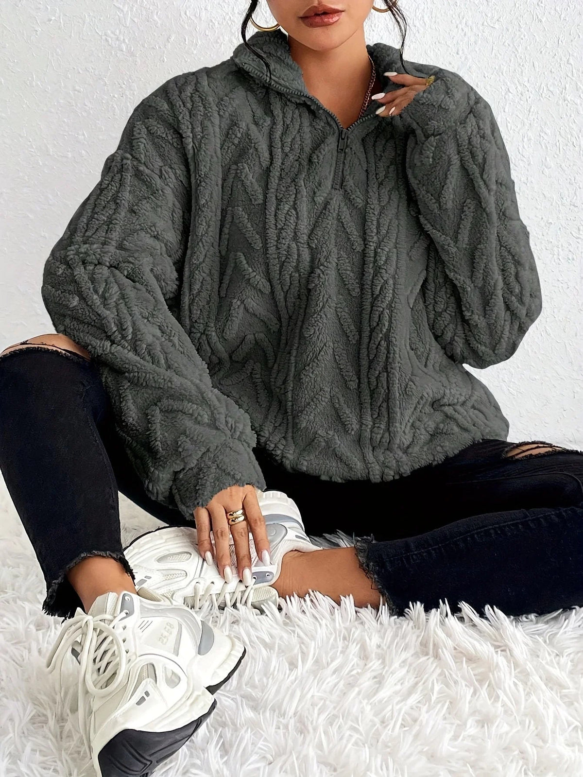 Pullover Damen mit Stehkragen und strukturiertem Design | A&B - 2 - Annoboutique