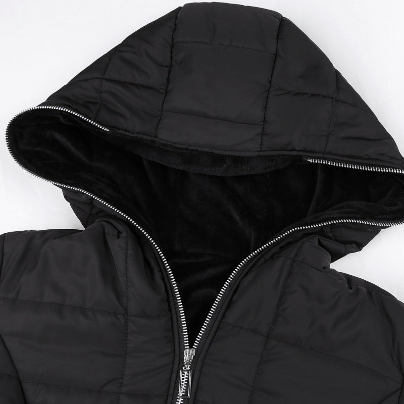 Damen Winterjacke mit Kapuze und tailliertem Schnitt | A&B - 9 - Annoboutique