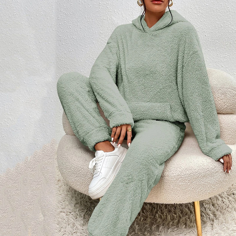 Lounge Set Damen mit Kapuze und Taschen | A&B - 1 - Annoboutique