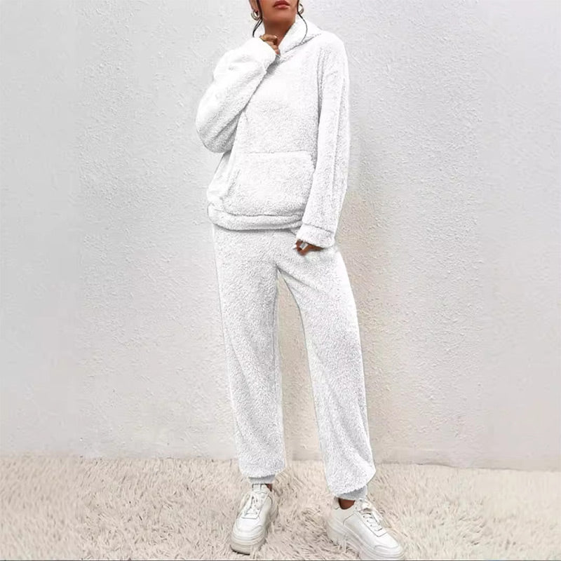 Lounge Set Damen mit Kapuze und Taschen | A&B - 3 - Annoboutique