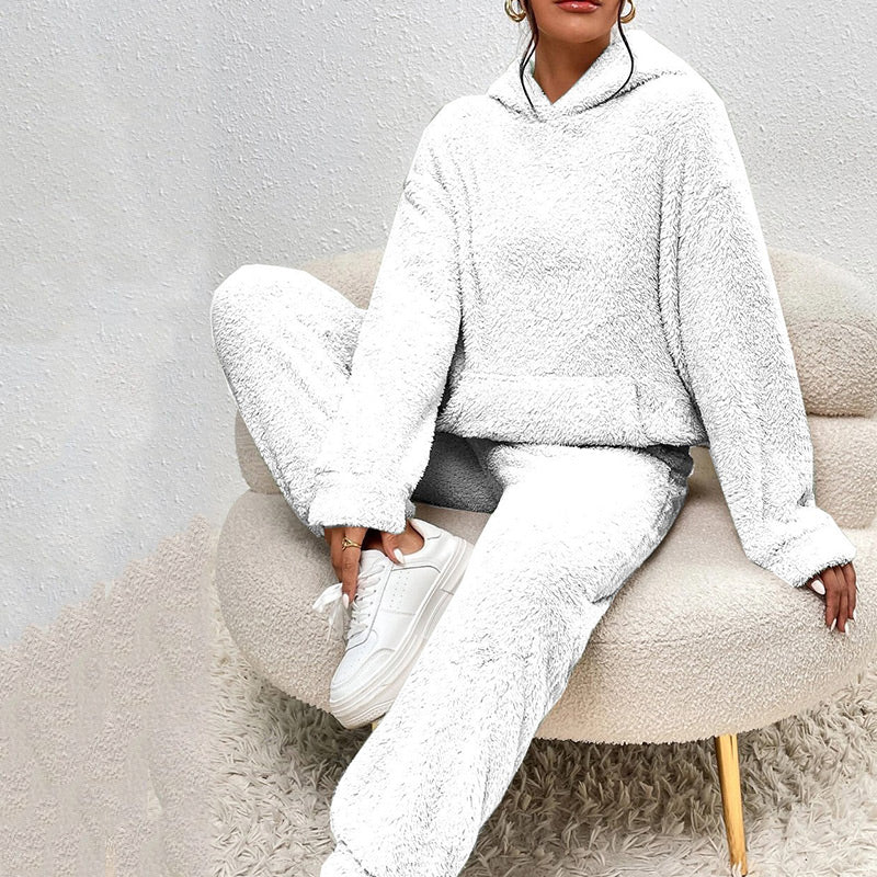 Lounge Set Damen mit Kapuze und Taschen | A&B - 9 - Annoboutique