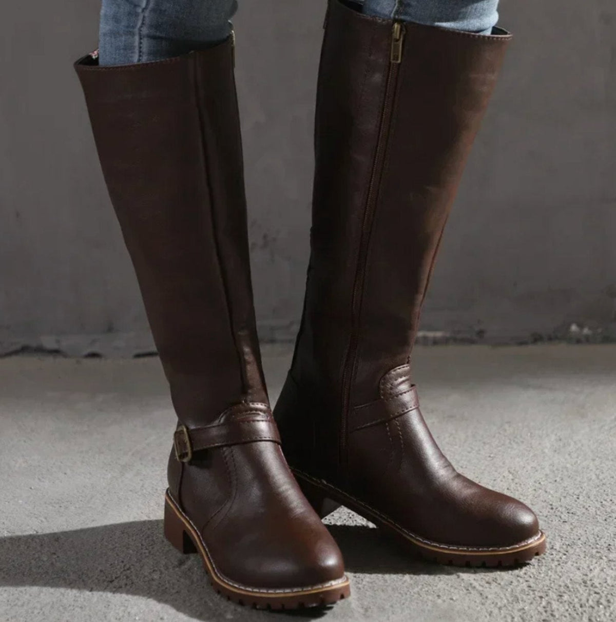 Stiefel Damen mit Blockabsatz und verstellbarem Schnallen-Detail | A&B - 3 - Annoboutique