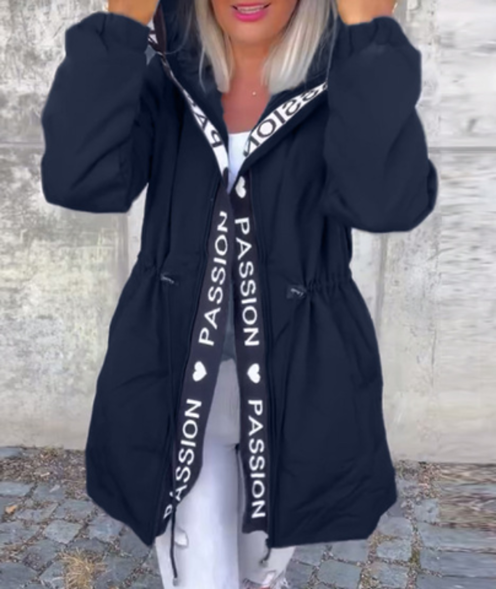 Damen Jacke mit Kapuze und verstellbarem Kordelzug | A&B - 10 - Annoboutique