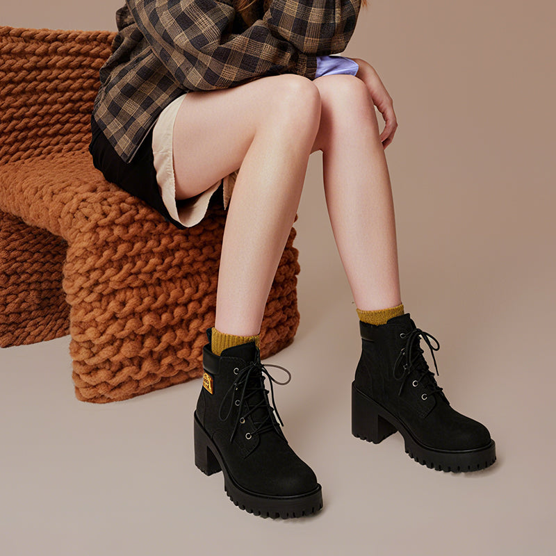 Modische Stiefeletten Damen mit robustem Absatz und Schnürung | A&B - 1 - Annoboutique
