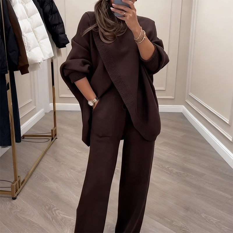 Outfit Damen mit asymmetrischem Pullover und weitem Schnitt | A&B - 6 - Annoboutique
