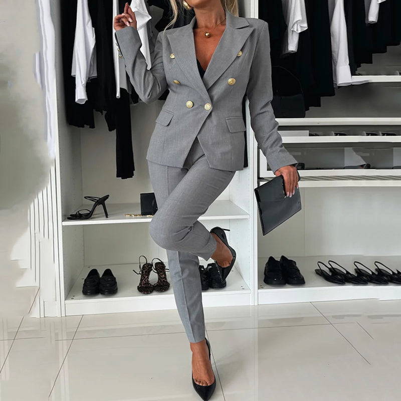 Blazer Damen mit figurbetonendem Schnitt und doppelten Knöpfen | A&B - 1 - Annoboutique