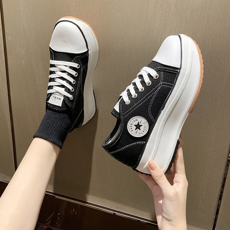 Sneakers Damen mit sportlichem Design und auffälliger Sohle | A&B - 11 - Annoboutique