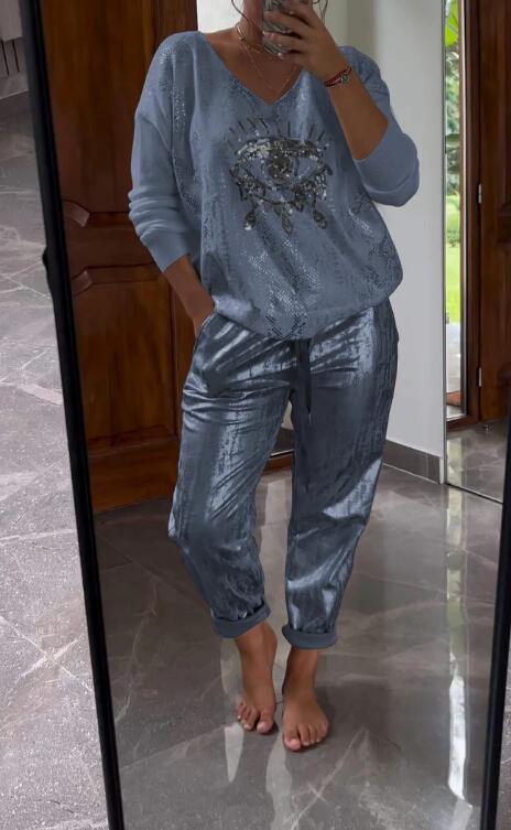 Elegantes Outfit Damen mit V-Ausschnitt und glitzerndem Design | A&B - 7 - Annoboutique