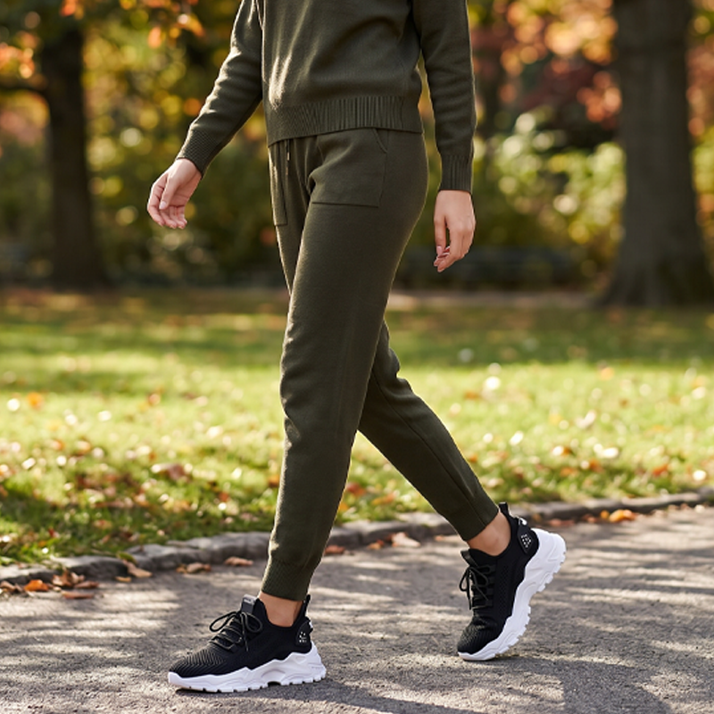 Sneaker Damen mit sportlichem Design und optimaler Passform | A&B - 1 - Annoboutique