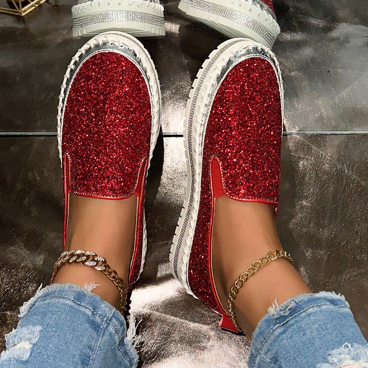 Slip-On Schuhe Damen mit Glitzer-Details und bequemer Passform | A&B - 2 - Annoboutique