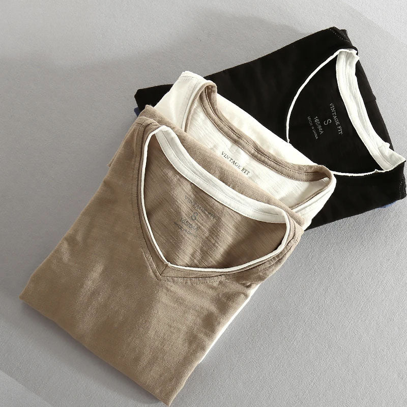 Herren V-Neck Shirt mit lässigem Schnitt und Kontrastdetails | A&B - 6 - Annoboutique