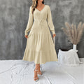 Midi Kleid Damen mit V-Ausschnitt und Taillenzug | A&B - 6 - Annoboutique