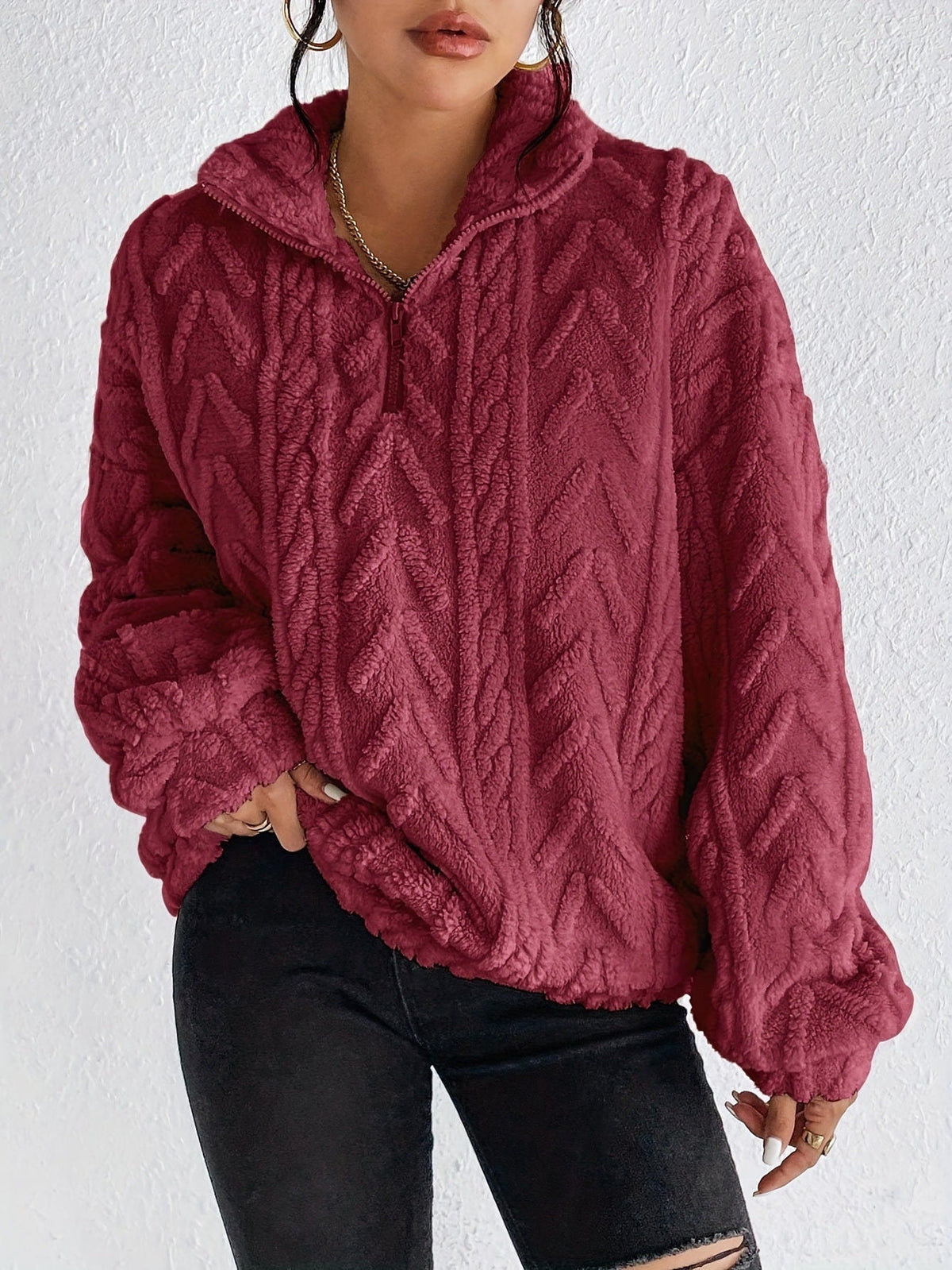 Pullover Damen mit hohem Kragen und strukturiertem Design | A&B - 9 - Annoboutique