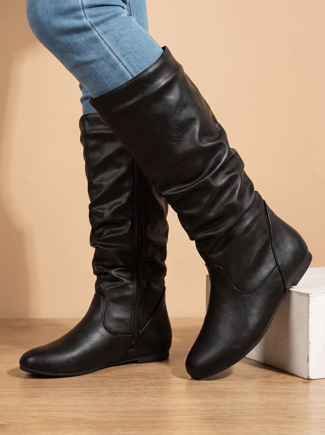 Damenstiefel mit lässigem Schnitt und seitlichem Reißverschluss | A&B - 6 - Annoboutique