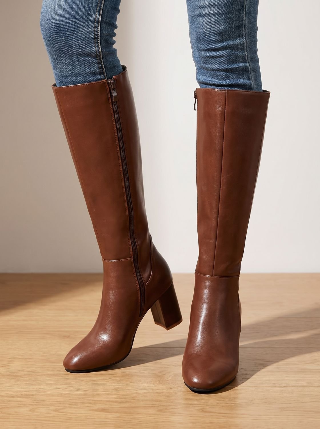 Damen Boots mit Blockabsatz und Reißverschluss | A&B - 1 - Annoboutique
