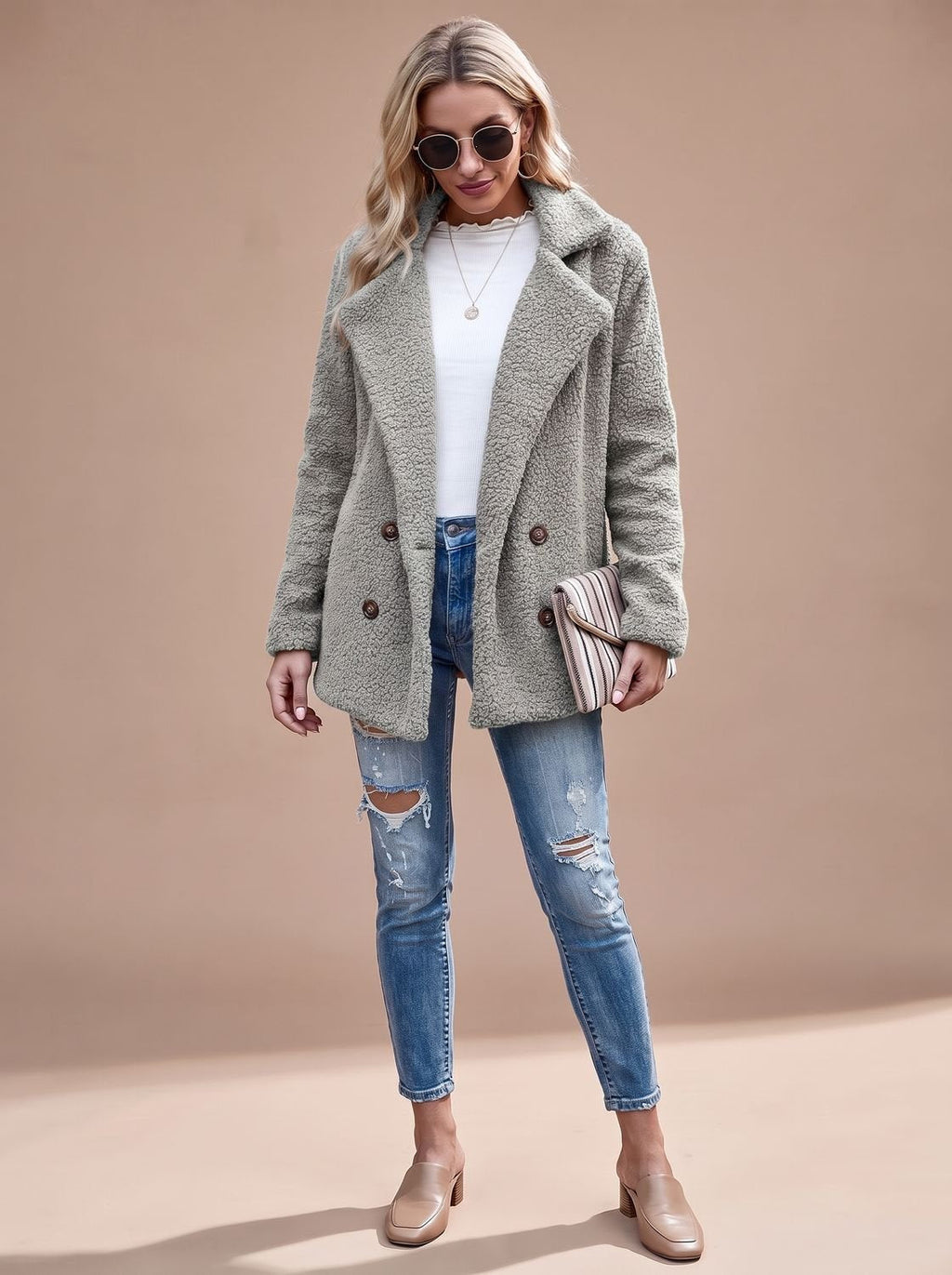 Damenjacke mit doppelter Knopfvariante und Reverskragen - elegant und bequem - 3 - Annoboutique