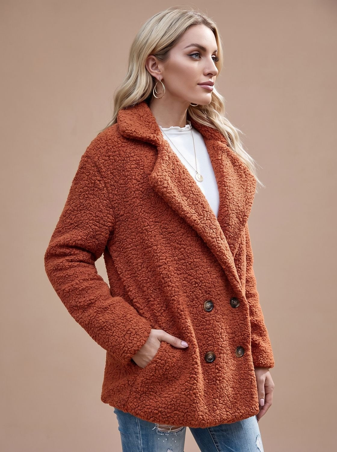 Damenjacke mit doppelter Knopfvariante und Reverskragen - elegant und bequem - 5 - Annoboutique