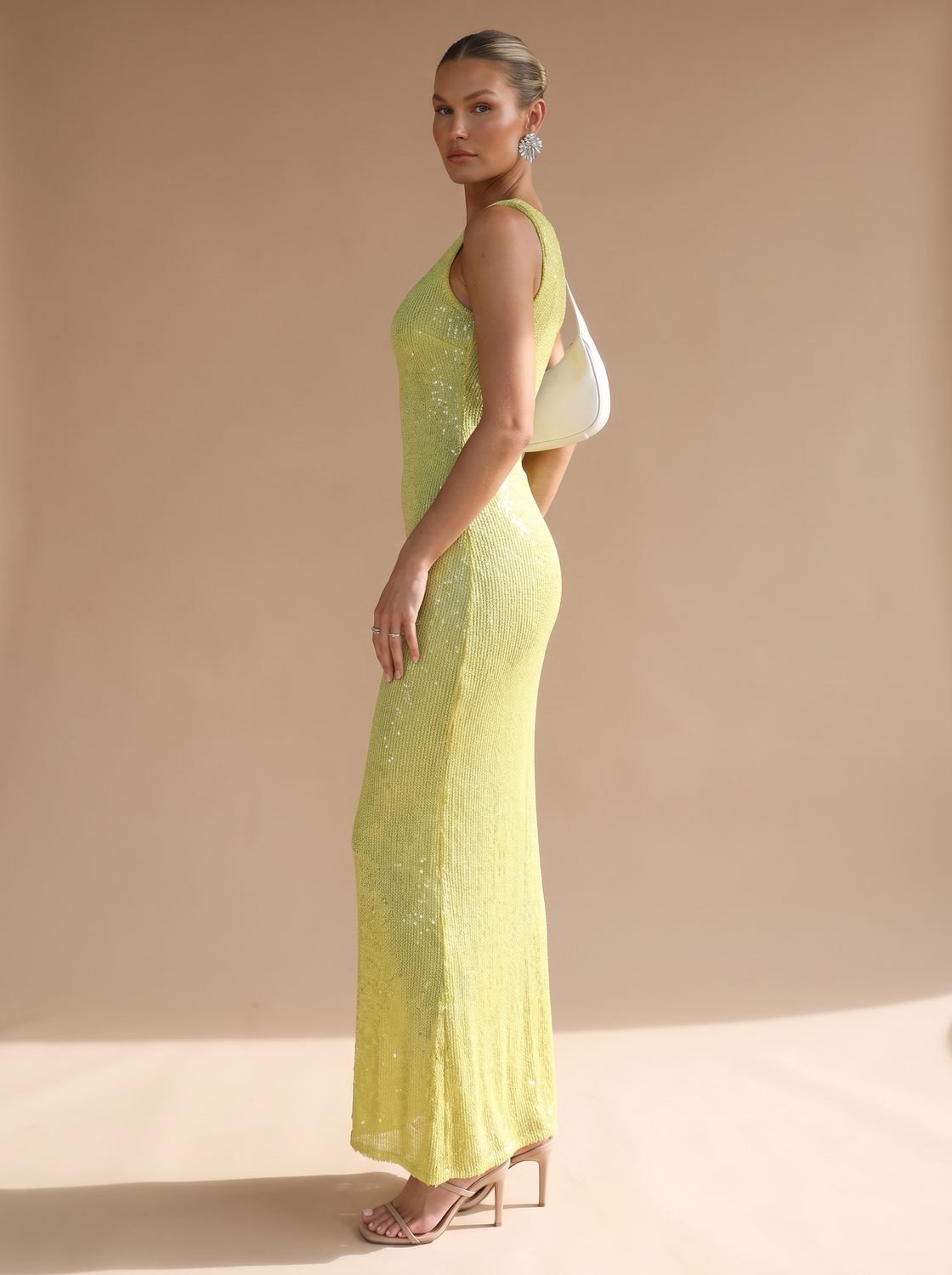 Maxikleid Damen mit figurbetontem Schnitt und Rundhalsausschnitt - 7 - Annoboutique