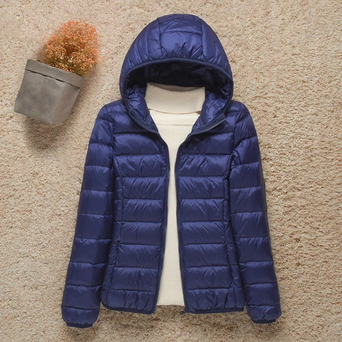 Damen Steppjacke mit Kapuze - Moderner Schnitt und bequeme Passform - 2 - Annoboutique