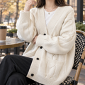 Damen Cardigan im lässigen Oversized-Stil mit praktischen Taschen | A&B - 1 - Annoboutique