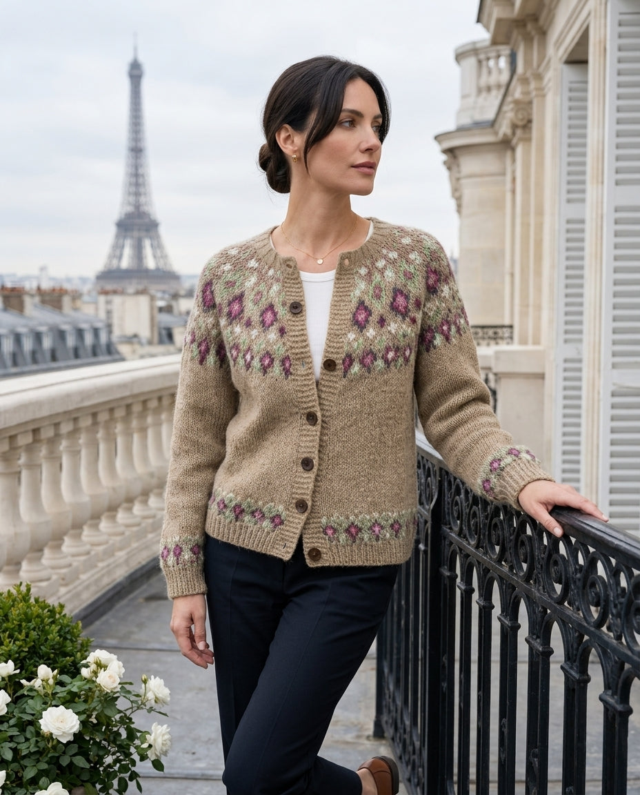 Damen Cardigan mit Knopfverschluss und floralen Details | A&B - 2 - Annoboutique