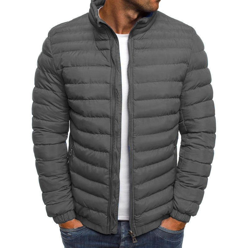 Moderne Herren Steppjacke mit hohem Kragen und durchgehendem Reißverschluss - 6 - Annoboutique