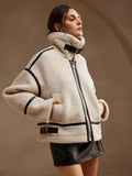 Modische Damenjacke mit hohem Kragen und praktischen Taschen - 1 - Annoboutique