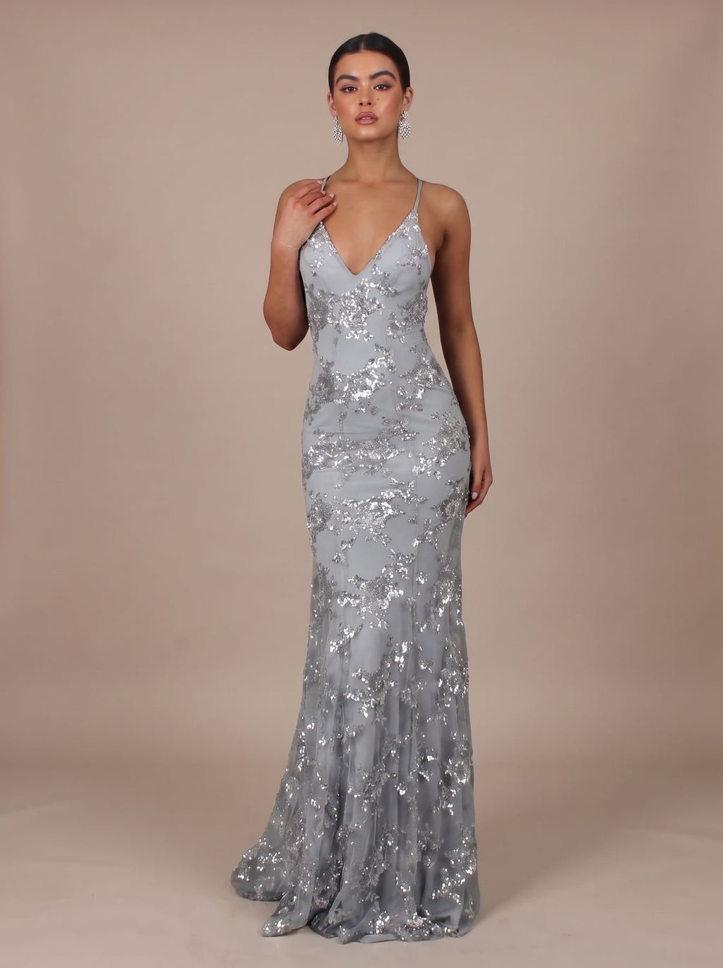 Maxikleid Damen mit tiefem V-Ausschnitt und Rückenschnürung - 2 - Annoboutique