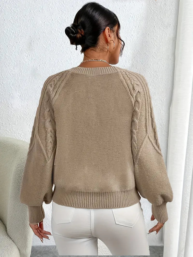 Damen Pullover mit innovativem Schnitt und großzügigen Ärmeln - 6 - Annoboutique