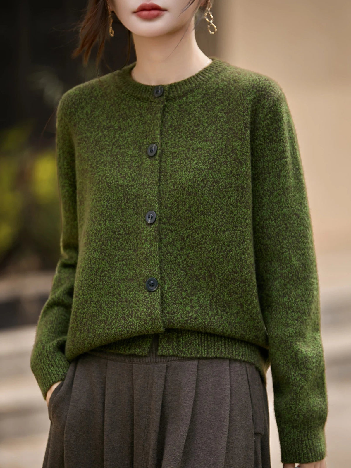 Damen Cardigan mit Rundhals und praktischer Knopfleiste - 5 - Annoboutique