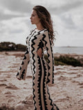 Maxikleid Damen mit figurbetontem Schnitt und eleganten Akzenten - 1 - Annoboutique