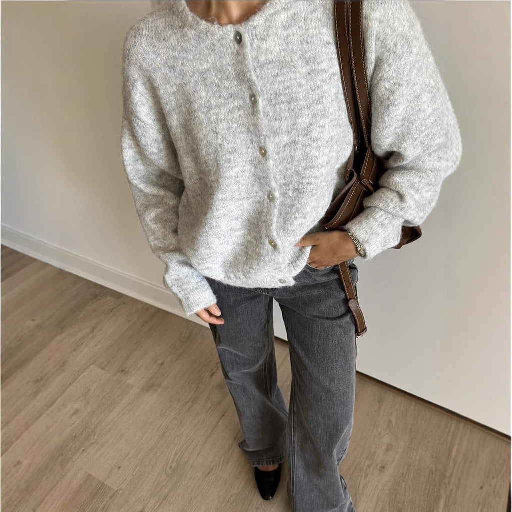 Cardigan Damen mit Knopfdetails und lässigem Schnitt - 1 - Annoboutique