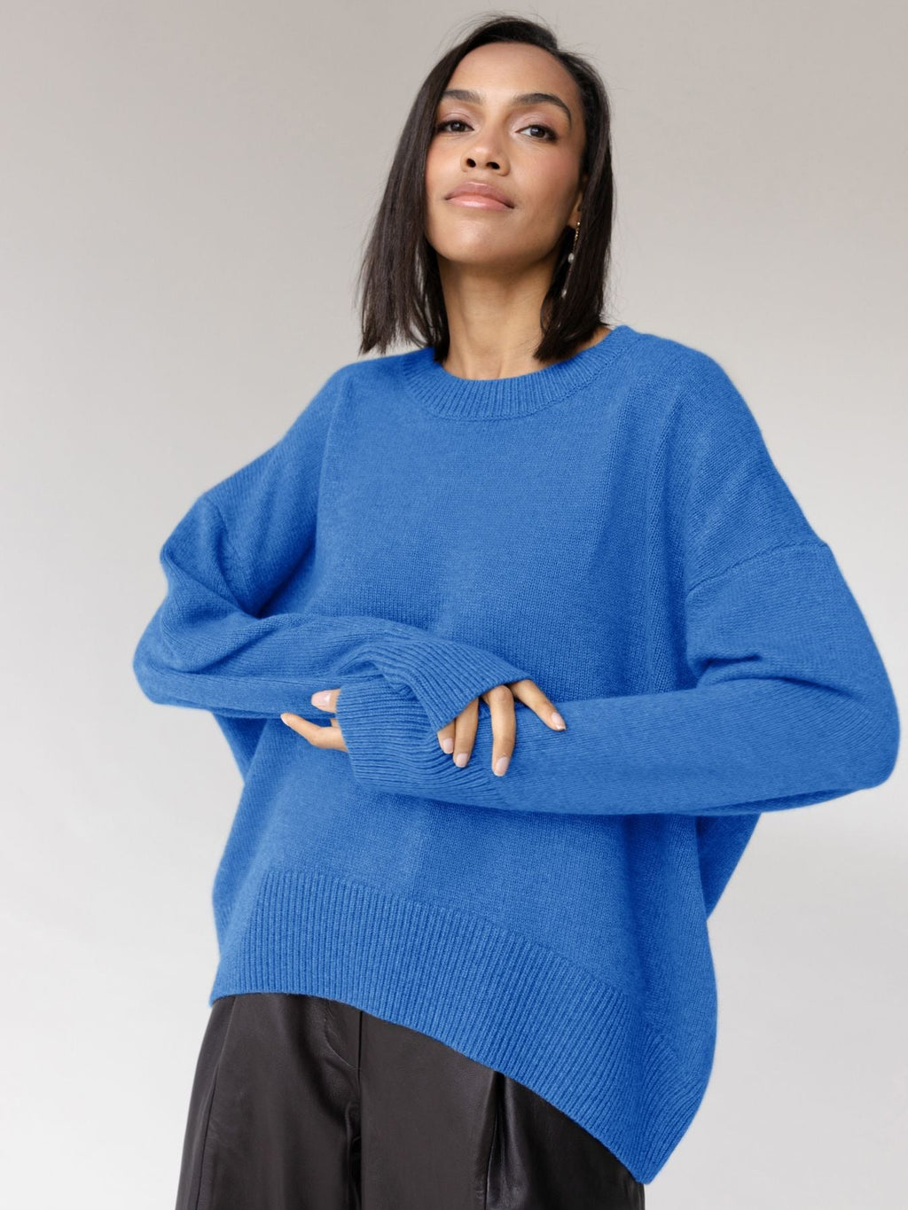 Pullover Damen mit Rundhalsausschnitt und lässiger Passform - 3 - Annoboutique
