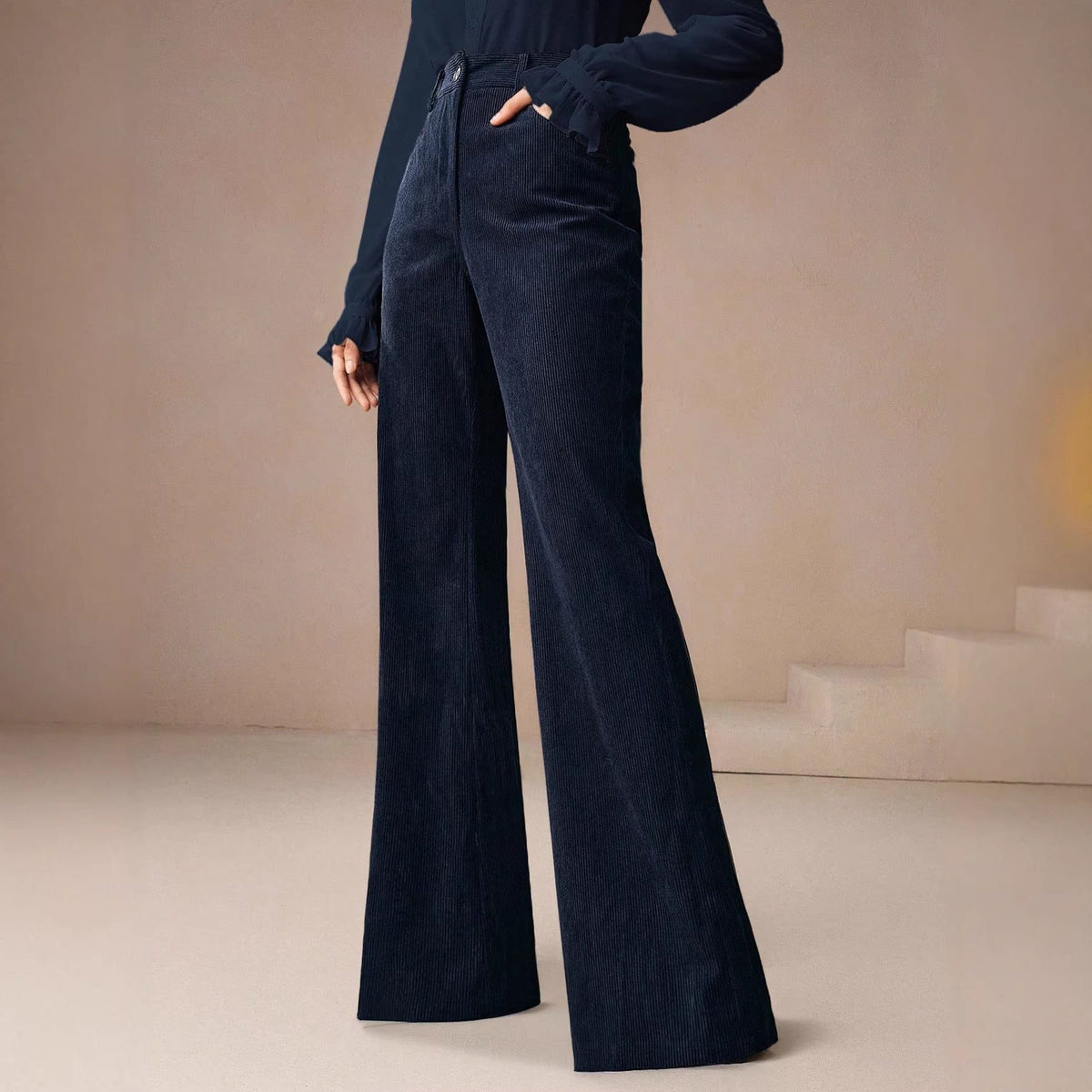 Hosen Damen mit Hohem Bund und Flared Schnitt - 2 - Annoboutique