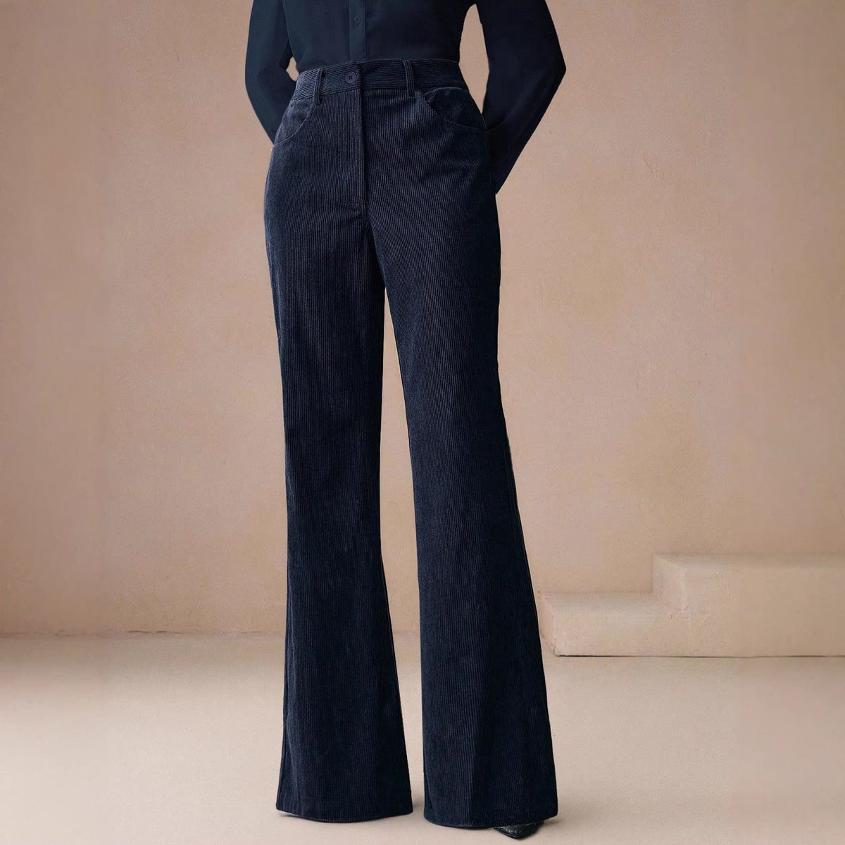 Hosen Damen mit Hohem Bund und Flared Schnitt - 3 - Annoboutique