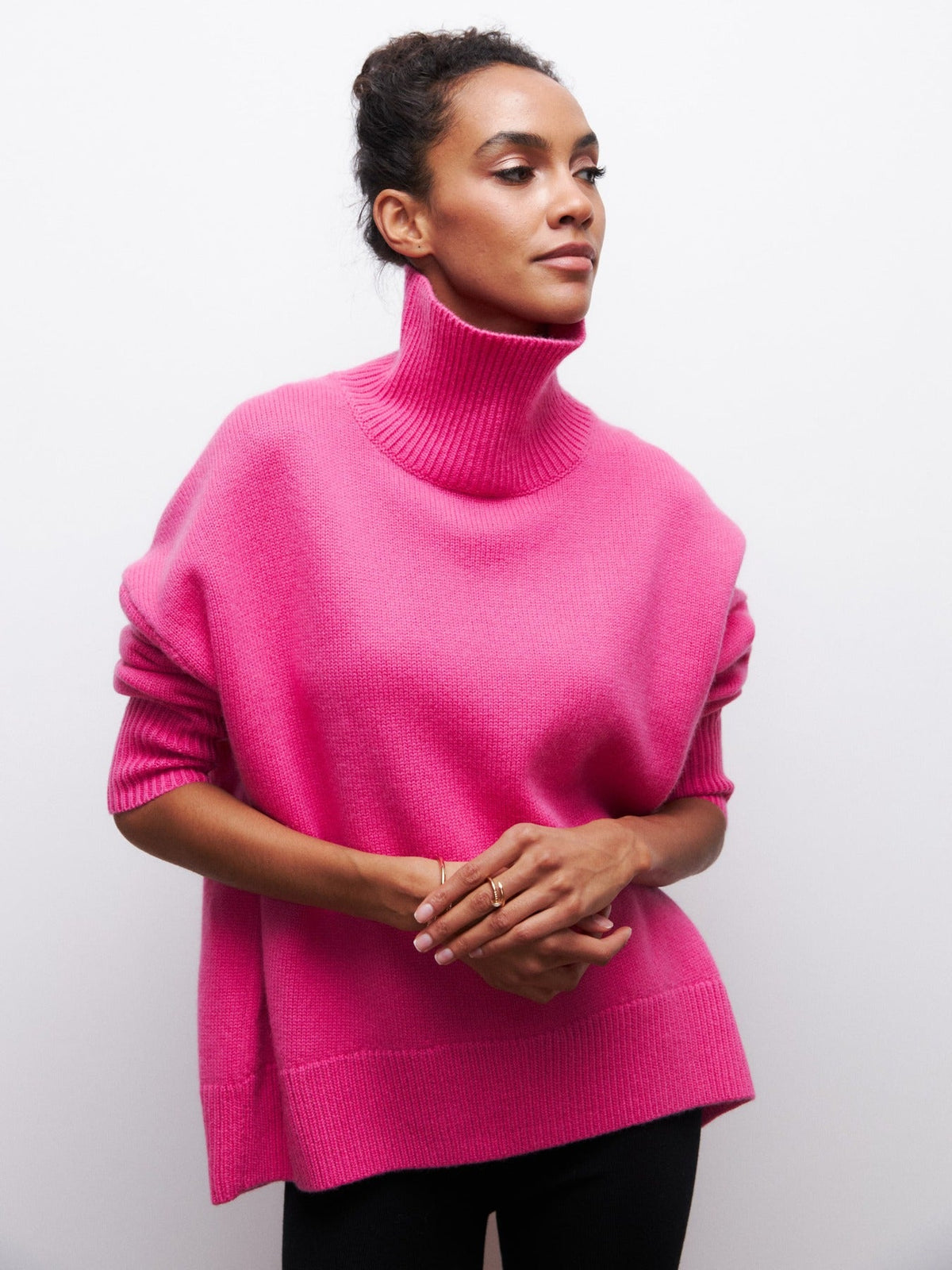 Pullover Damen mit Stehkragen und lässiger Passform - 1 - Annoboutique