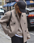 Damen Jacke mit Doppelreiher Schnitt und lässigem Design - 1 - Annoboutique