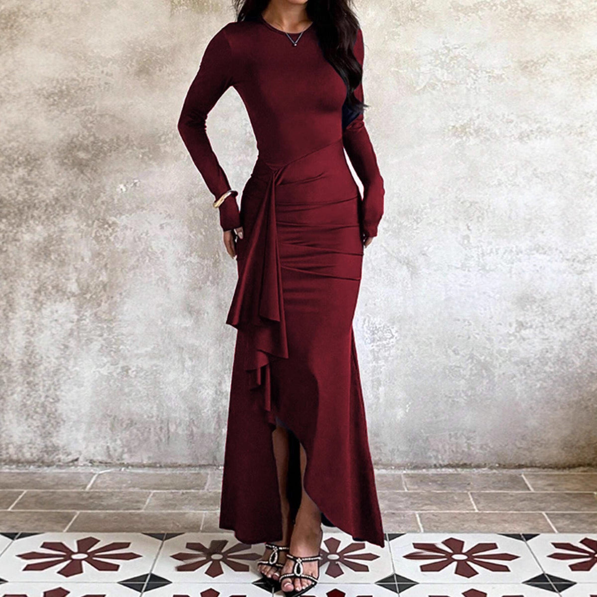 Abendkleid Damen mit langen Ärmeln und asymmetrischem Volant - 2 - Annoboutique