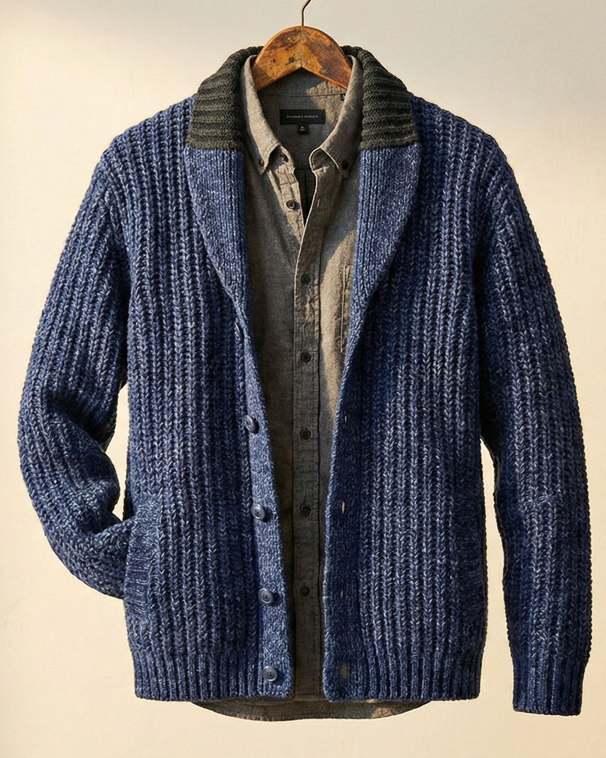Damen Cardigan mit Schalkragen und lockerer Passform - 2 - Annoboutique