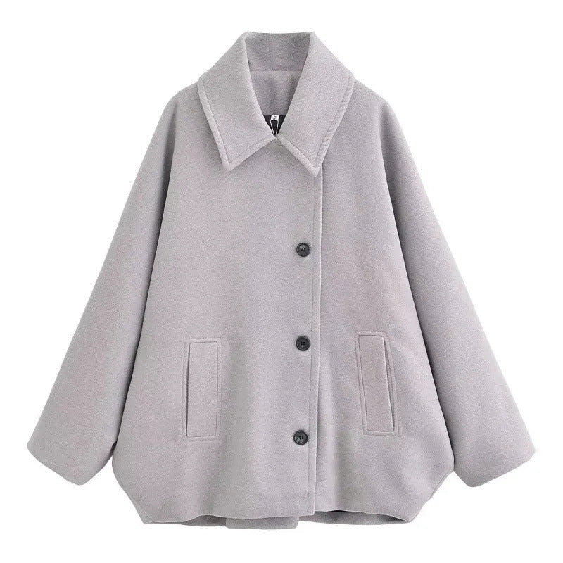 Oversized Mantel Damen mit Batwing-Ärmeln und klassischen Knöpfen - 7 - Annoboutique