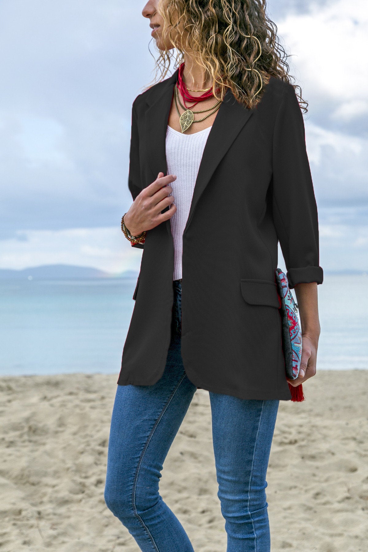 Blazer Damen mit praktischen Taschen und taillierter Silhouette - 4 - Annoboutique