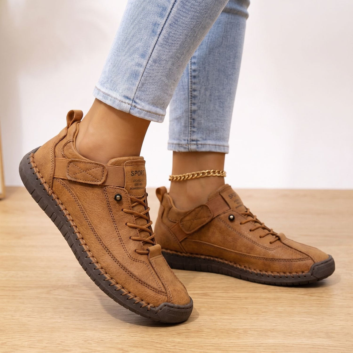 Damen Sneakers mit Schnürung und Klettverschluss in Braun - 1 - Annoboutique