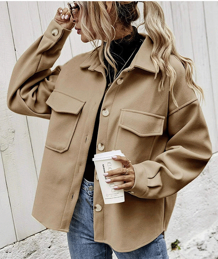 Oversized Jacke Damen mit Kragen und praktischen Taschen - 2 - Annoboutique