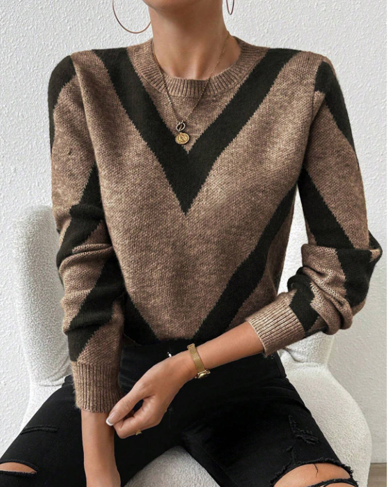 Pullover Damen mit modernem V-Muster und Rundhalsausschnitt - 10 - Annoboutique