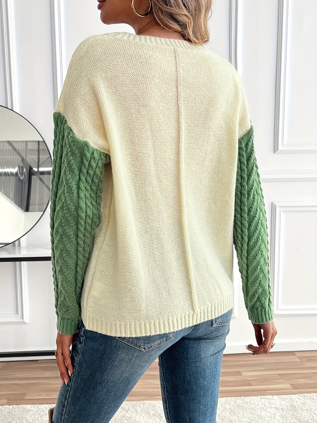 Zweifarbiger Pullover Damen mit Zopfstruktur und Rundhalsausschnitt - 3 - Annoboutique
