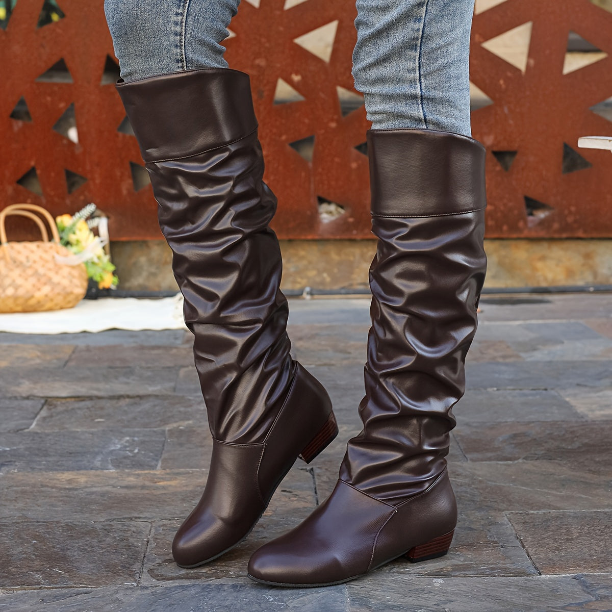 Modische Damen Stiefel mit kniehohem Schnitt und modernem Schlauchdesign - 3 - Annoboutique